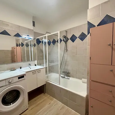 Apartment T2 Le Colombier *